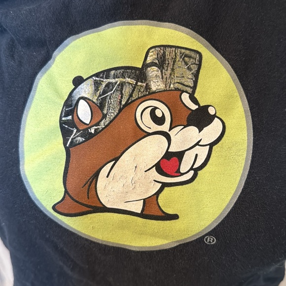 Buc-ees Tee - Picture 4 of 5